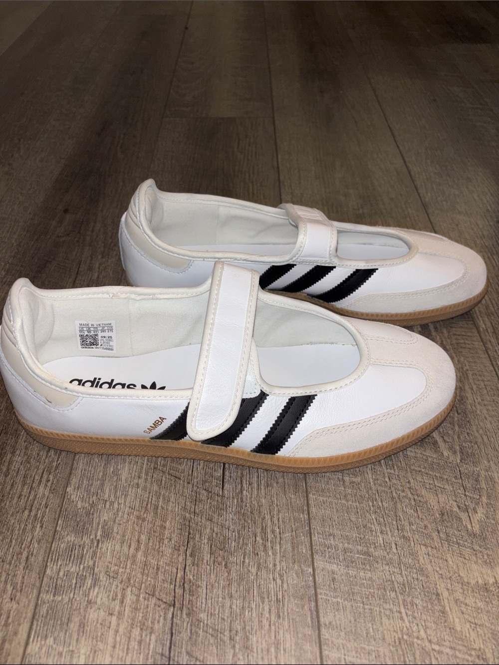 Adidas Samba Jane Shoes NWOB - Picture 4 of 6